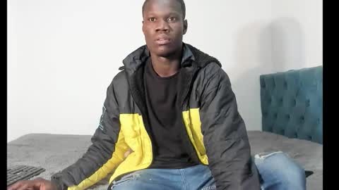 Snapshot of nreus chatting on 10.06.25 nreus online show from 10.06.25