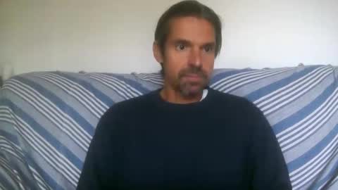 Snapshot of nudebeach222 chatting on 11.13.25 nudebeach222 online show from 11.13.25