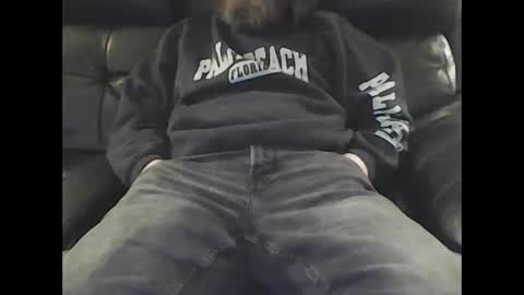 Snapshot of nudestud887 chatting on 12.19.24 nudestud887 online show from 12.19.24