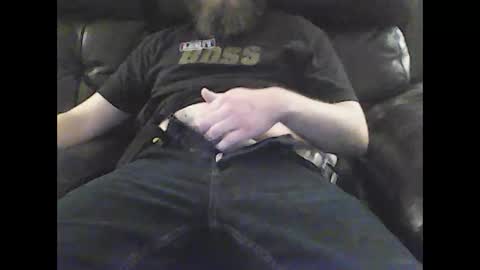 Snapshot of nudestud887 chatting on 12.28.24 nudestud887 online show from 12.28.24