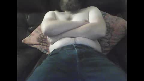 Snapshot of nudestud887 chatting on 09.14.25 nudestud887 online show from 09.14.25
