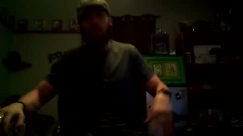 Awwwww Hey Sweetie Pies. Welcome To The Sweetie Pie Lounge. Enjoy The Dad-Cast. SweetCorny Fun-loving Dad Talk. online show from 02.12.25