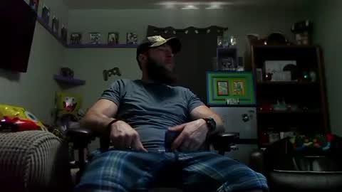 Awwwww Hey Sweetie Pies. Welcome To The Sweetie Pie Lounge. Enjoy The Dad-Cast. SweetCorny Fun-loving Dad Talk. online show from 09.17.25