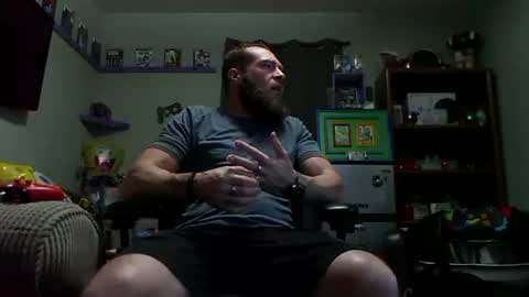 Awwwww Hey Sweetie Pies. Welcome To The Sweetie Pie Lounge. Enjoy The Dad-Cast. SweetCorny Fun-loving Dad Talk. online show from 09.23.25