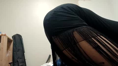 Snapshot of nyanez322 chatting on 01.06.25 nyanez322 online show from 01.06.25