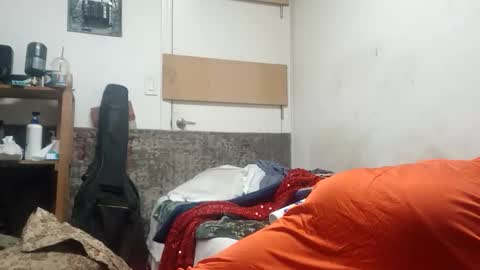 Snapshot of nyanez322 chatting on 10.14.25 nyanez322 online show from 10.14.25