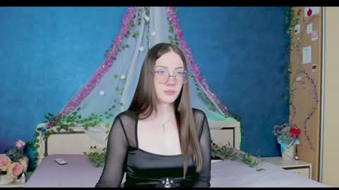 Snapshot of nymphalean chatting on 01.02.25 Kat online show from 01.02.25