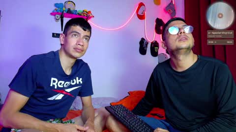 Snapshot of nymphobuddies chatting on 01.10.25 David and Steven Independents online show from 01.10.25