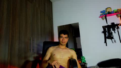 Snapshot of nymphobuddies chatting on 01.27.25 David and Steven Independents online show from 01.27.25