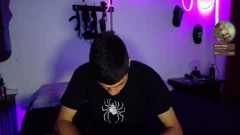 Snapshot of nymphobuddies chatting on 02.19.25 David and Steven Independents online show from 02.19.25