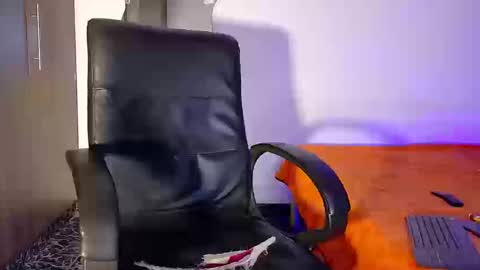 Snapshot of nymphobuddies chatting on 09.29.25 David and Steven Independents online show from 09.29.25