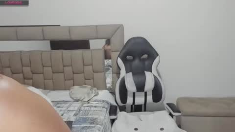 nyomi browm online show from 01.23.25