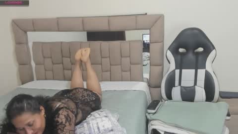 nyomi browm online show from 02.24.25