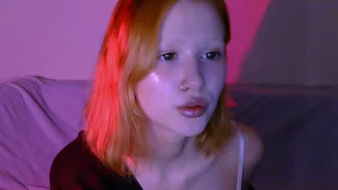 Snapshot of nyra_thira chatting on 10.16.25 nyra_thira online show from 10.16.25