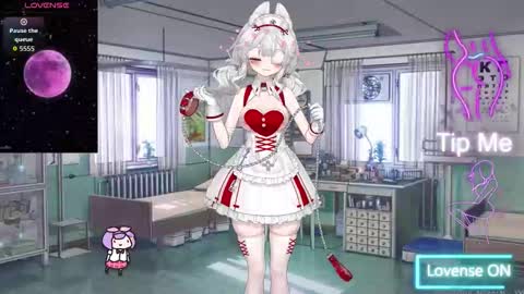 Snapshot of nyxie_chan chatting on 10.14.25 Nyxie online show from 10.14.25