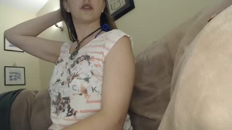 Snapshot of nzplaytime chatting on 01.22.25 Stef Derek online show from 01.22.25