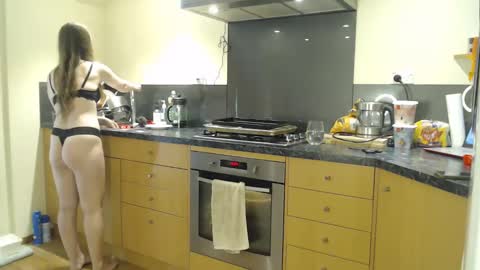 Snapshot of nzplaytime chatting on 02.08.25 Stef Derek online show from 02.08.25