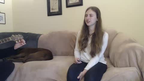 Snapshot of nzplaytime chatting on 10.12.25 Stef Derek online show from 10.12.25