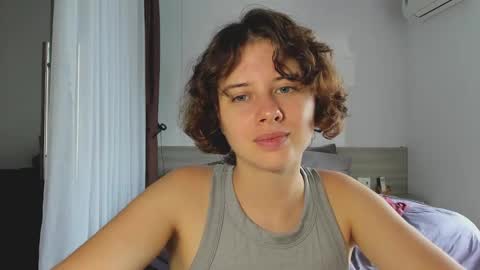 Snapshot of octopussy69x chatting on 02.24.25 Evie online show from 02.24.25