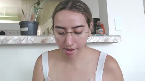 Snapshot of odette_brigh_ chatting on 01.15.25 Val online show from 01.15.25