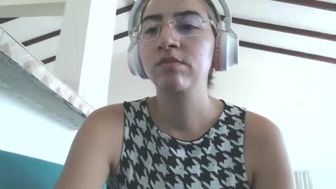 Snapshot of odette_brigh_ chatting on 01.23.25 Val online show from 01.23.25