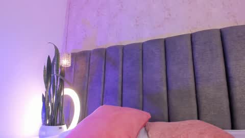 Holly online show from 02.17.25