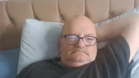 Snapshot of old_fkr chatting on 12.11.24 old_fkr online show from 12.11.24