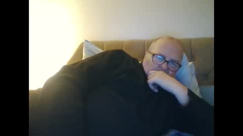 Snapshot of old_fkr chatting on 12.14.24 old_fkr online show from 12.14.24