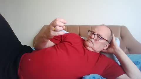 Snapshot of old_fkr chatting on 03.01.25 old_fkr online show from 03.01.25