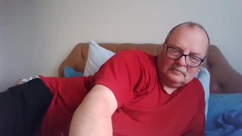 Snapshot of old_fkr chatting on 03.01.25 old_fkr online show from 03.01.25