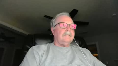 Snapshot of oldlakeguy chatting on 12.19.24 OldLakeGuy online show from 12.19.24