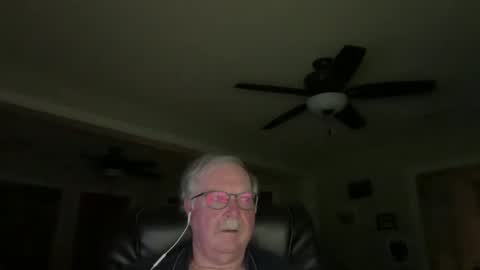 Snapshot of oldlakeguy chatting on 01.14.25 OldLakeGuy online show from 01.14.25