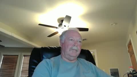 Snapshot of oldlakeguy chatting on 09.22.25 OldLakeGuy online show from 09.22.25
