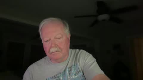 Snapshot of oldlakeguy chatting on 10.26.25 OldLakeGuy online show from 10.26.25
