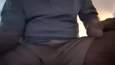 Snapshot of oldsubman chatting on 10.08.25 oldsubman online show from 10.08.25