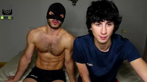 Snapshot of oliver_baker chatting on 10.14.25 Oliver Kaen online show from 10.14.25