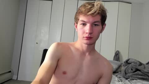 Snapshot of oliver_beck chatting on 12.02.24 Oliver Beck online show from 12.02.24