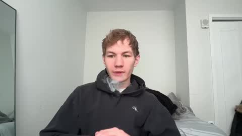 Snapshot of oliver_beck chatting on 02.20.25 Oliver Beck online show from 02.20.25