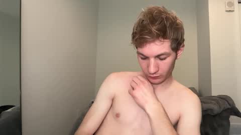 Snapshot of oliver_beck chatting on 03.03.25 Oliver Beck online show from 03.03.25