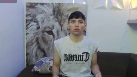 Snapshot of oliver_paris chatting on 11.02.25 oliver online show from 11.02.25