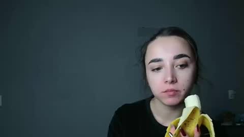 Olivia online show from 11.30.25