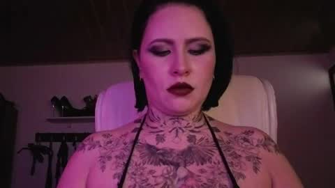 Snapshot of olivia_seex chatting on 09.16.25 online show from 09.16.25