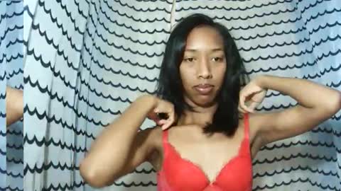 oliviah27 online show from 11.11.25