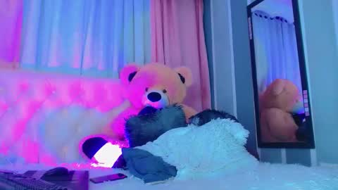 oliviahot01 online show from 12.01.25