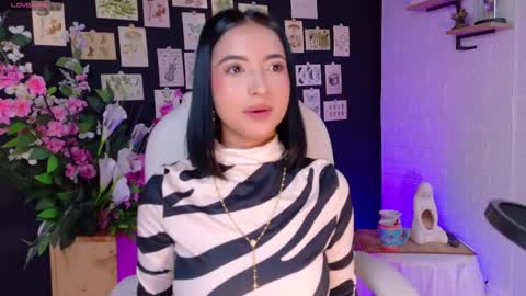 Olivia Mcneill  online show from 01.20.25