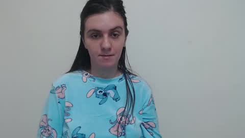 Snapshot of oliviasager chatting on 01.01.25 Mistress Olivia online show from 01.01.25