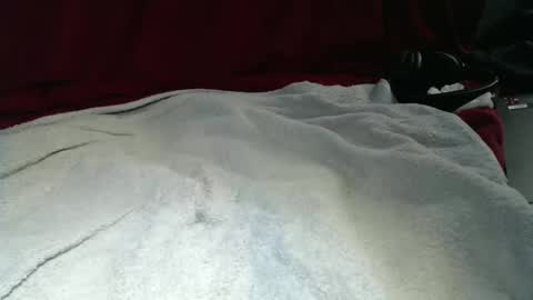 Snapshot of olli_5 chatting on 02.11.25 olli_5 online show from 02.11.25