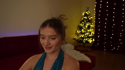Snapshot of omiliver chatting on 12.17.24    or    online show from 12.17.24