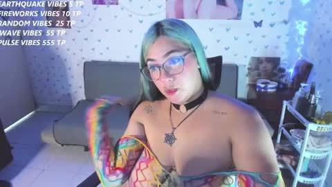 Snapshot of onlybluex chatting on 01.12.25 ONLFNS 50 DISCOUNT..SOPHIEHASPER online show from 01.12.25