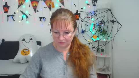 Vanessa online show from 10.18.25